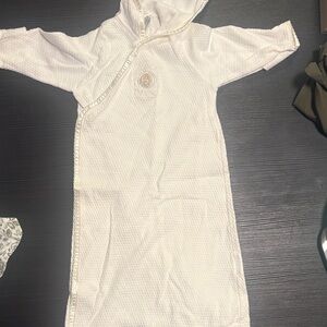 Peter Rabbit and Friends Infant Gown Layette